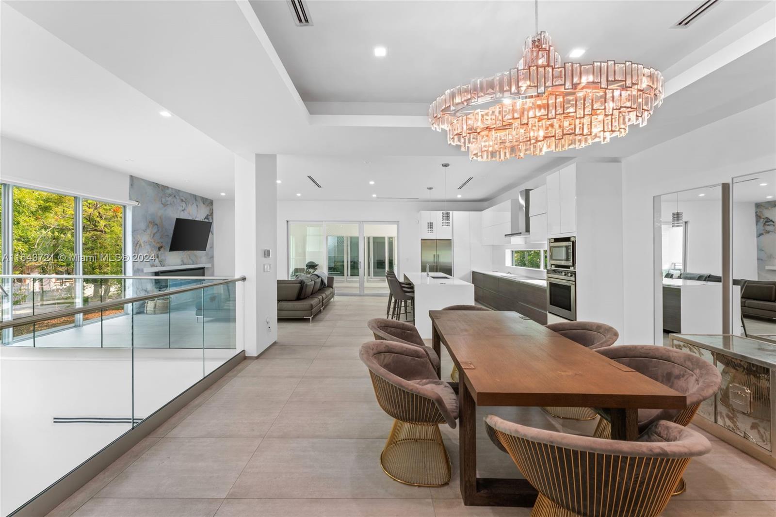 1510 SW 4th Ave Miami, FL 33129