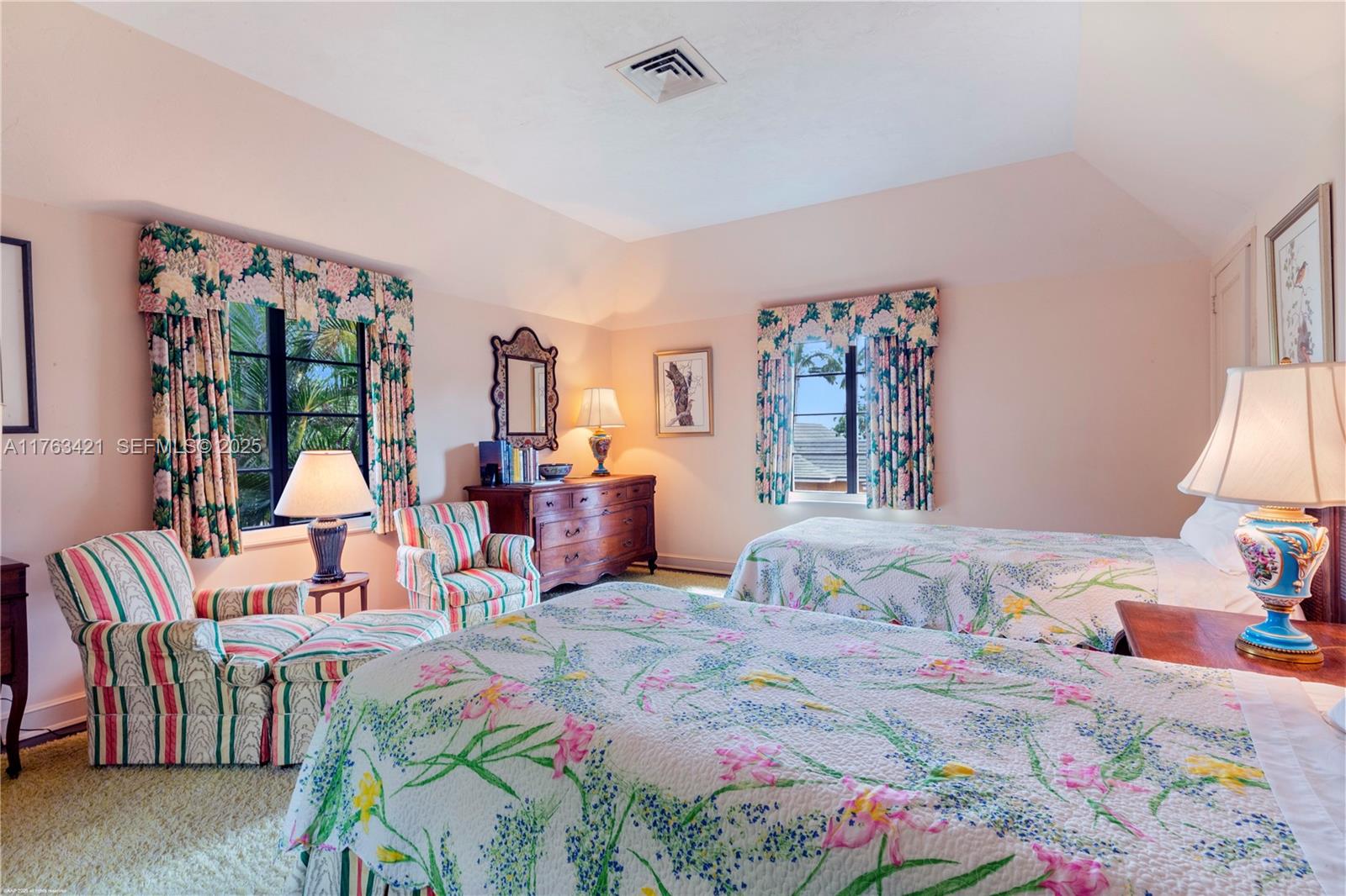 6 Riverview Rd Jupiter Island, FL 33455