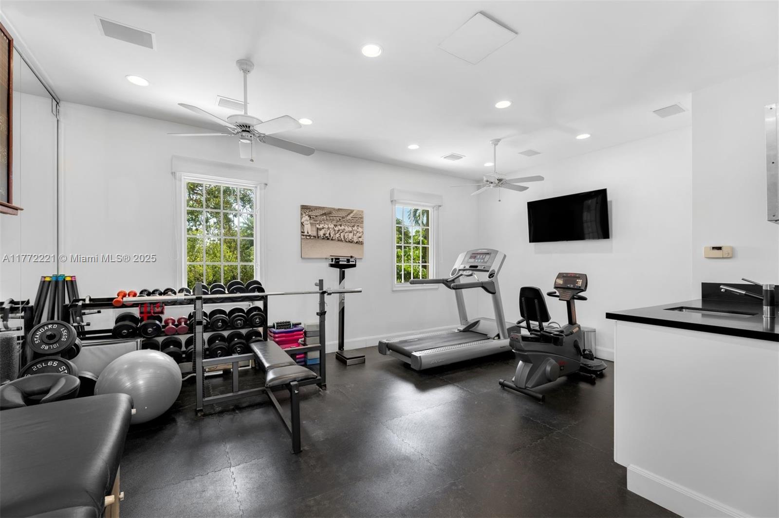 3460 S Moorings Way Miami, FL 33133 3460 S Moorings Way Miami, FL 33133