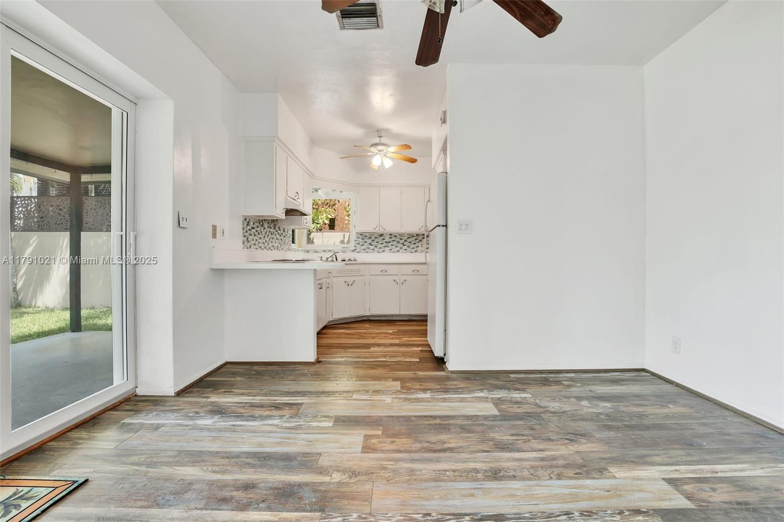 2019 NE 31st Ave Fort Lauderdale, FL 33305