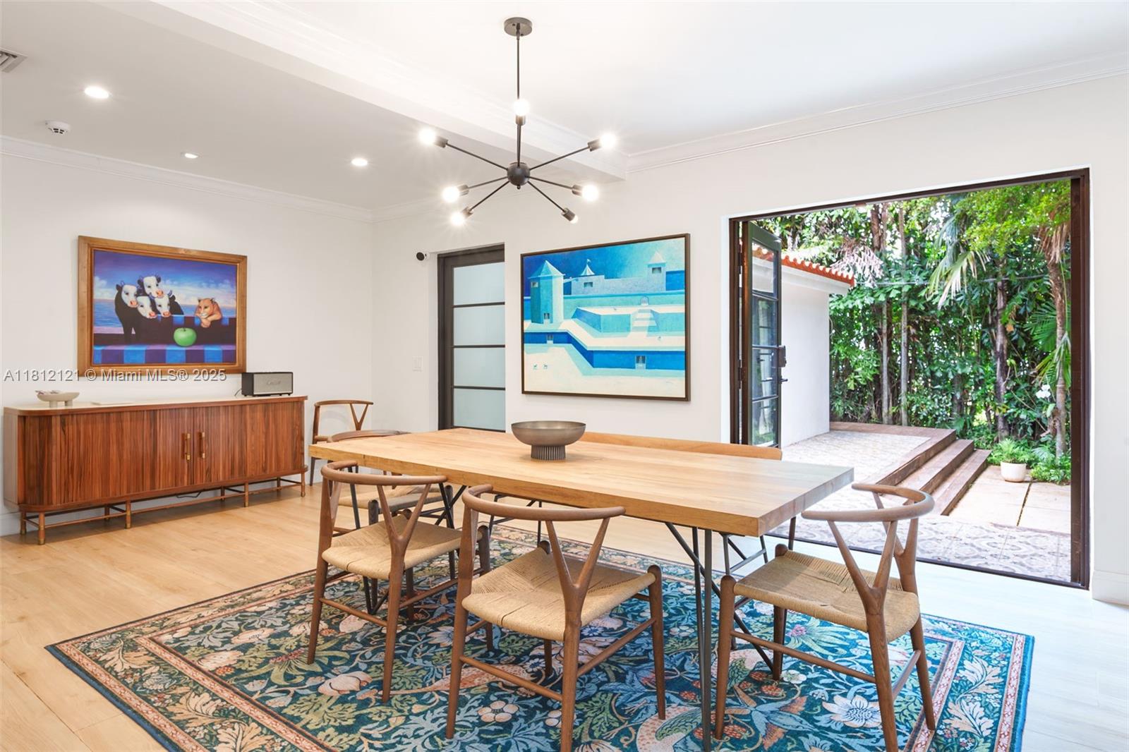 621 NE 55th St Miami, FL 33137