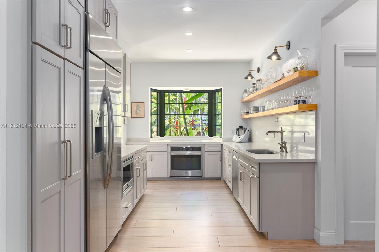 621 NE 55th St Miami, FL 33137