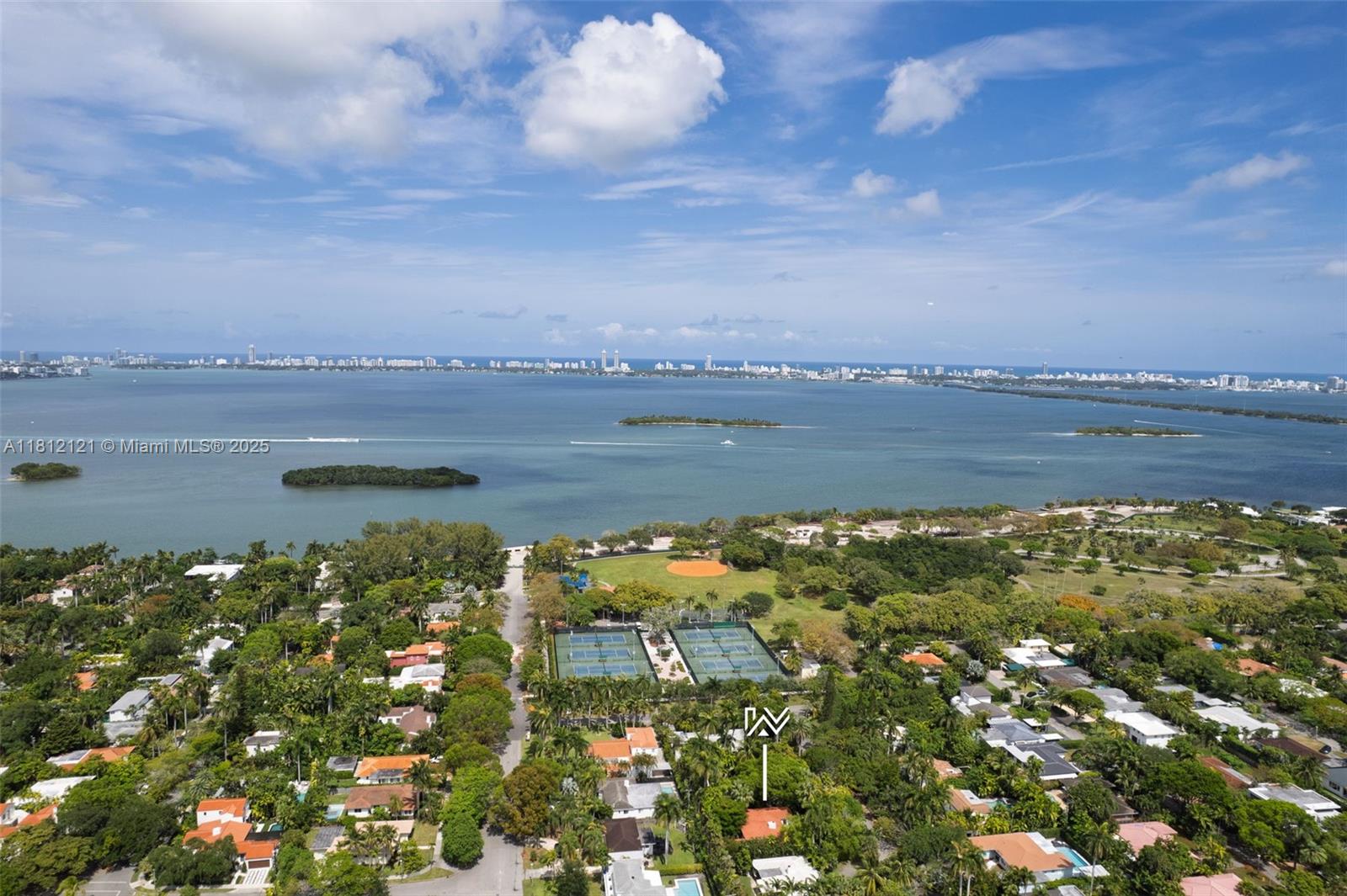 621 NE 55th St Miami, FL 33137