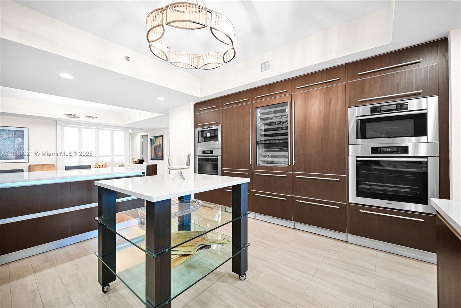 2711 S Ocean Dr #3003 Hollywood, FL 33019