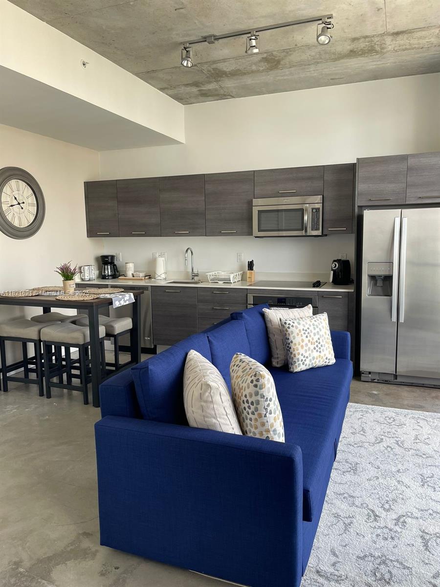 image Centro Condominium5