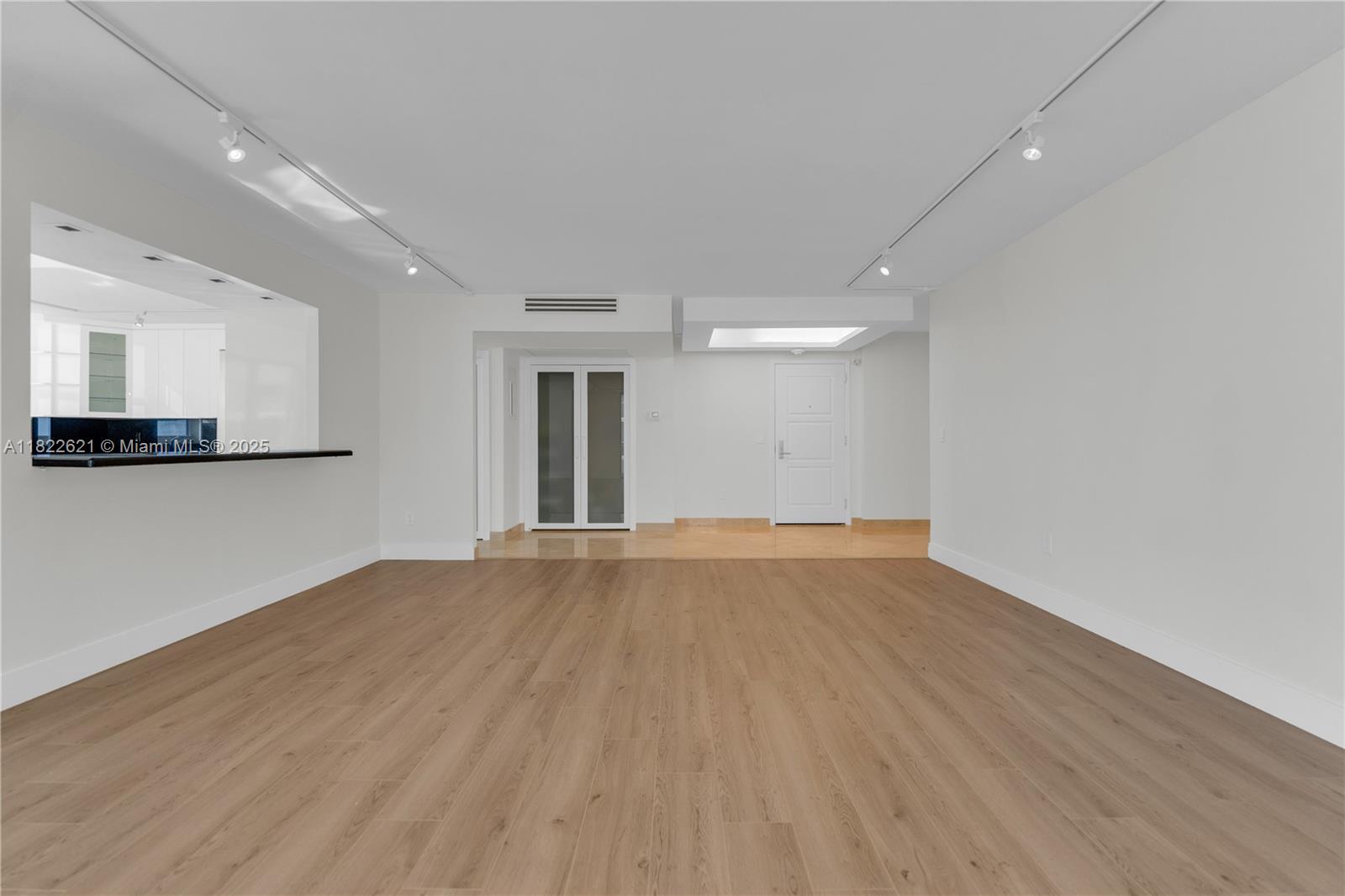 image Balmoral Condo5