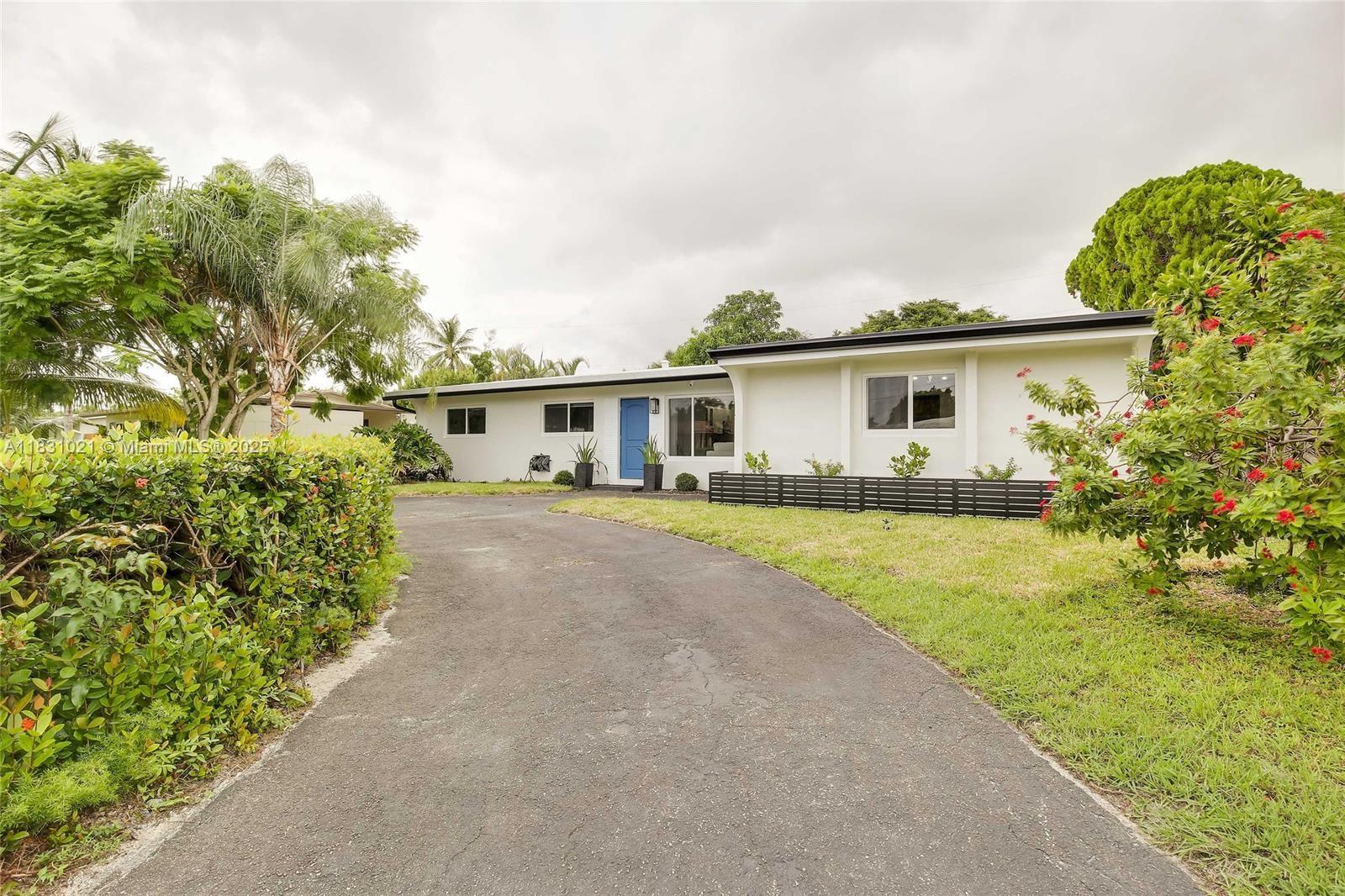 1321 NE 26th Ter #1321