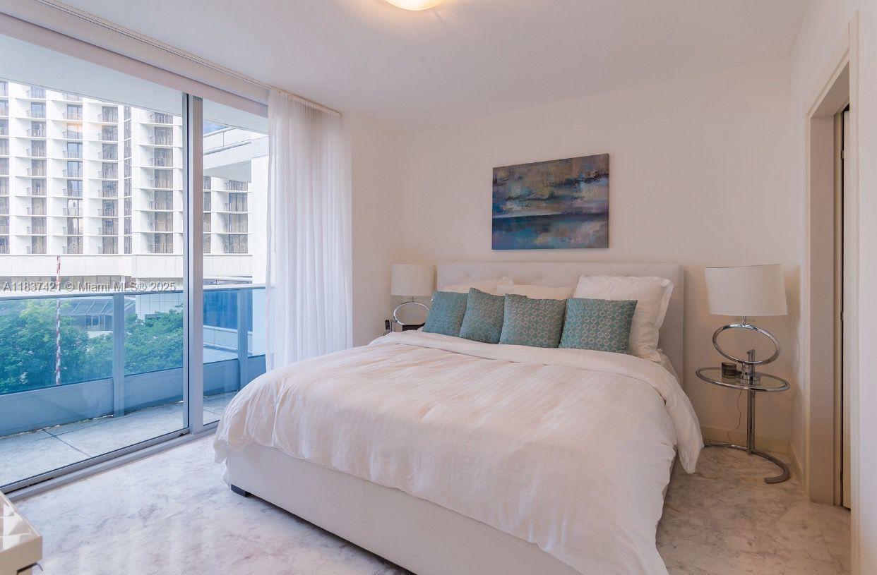 image Epic West Condo14