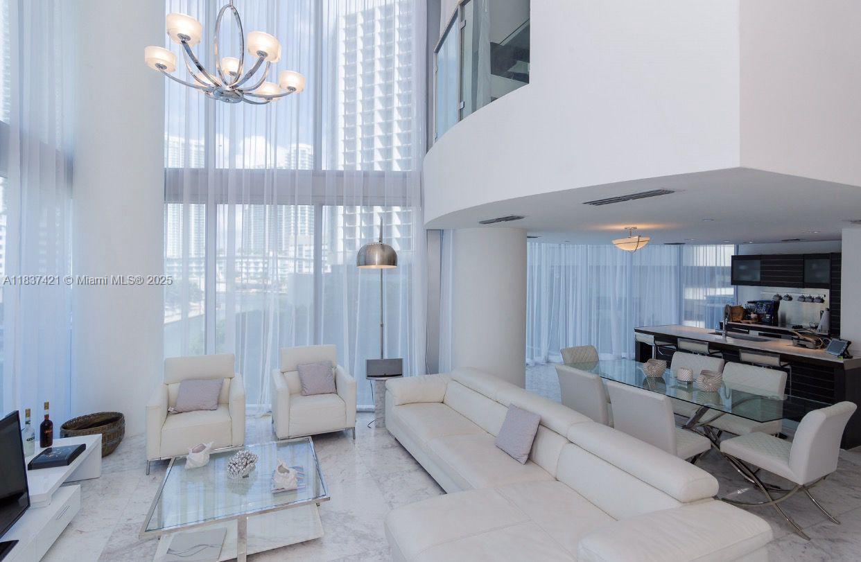 image Epic West Condo2