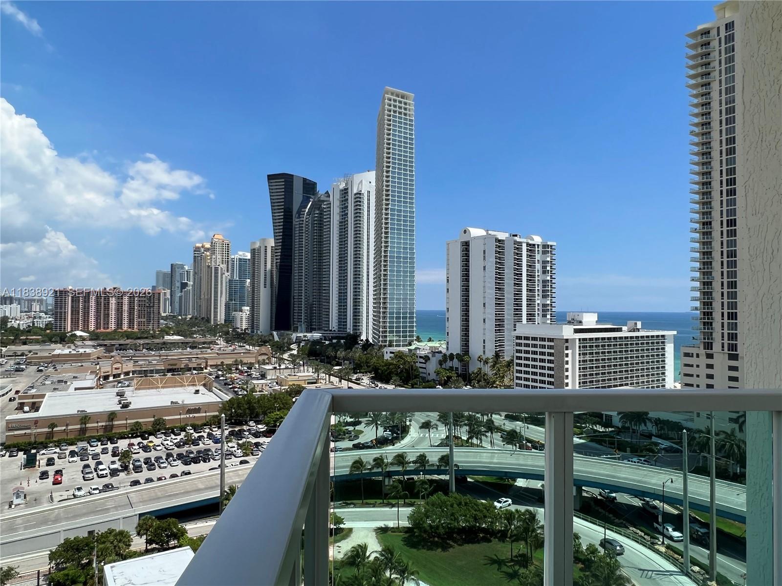 image St Tropez Sunny Isles12