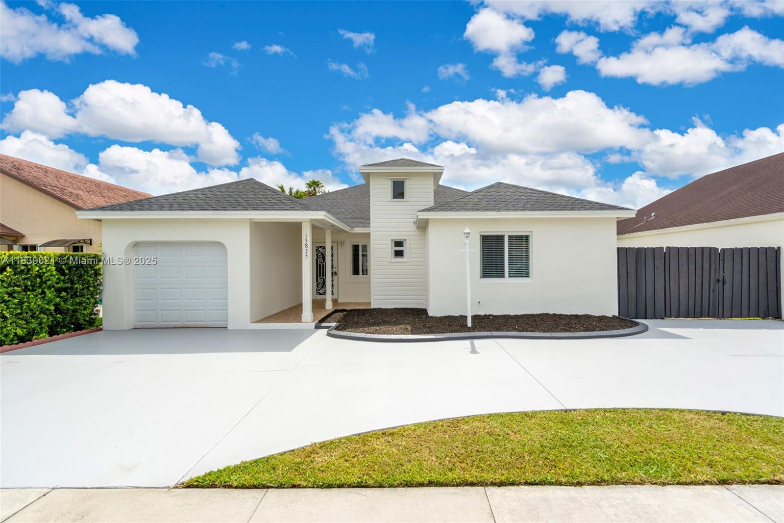 15835 SW 144th Ct