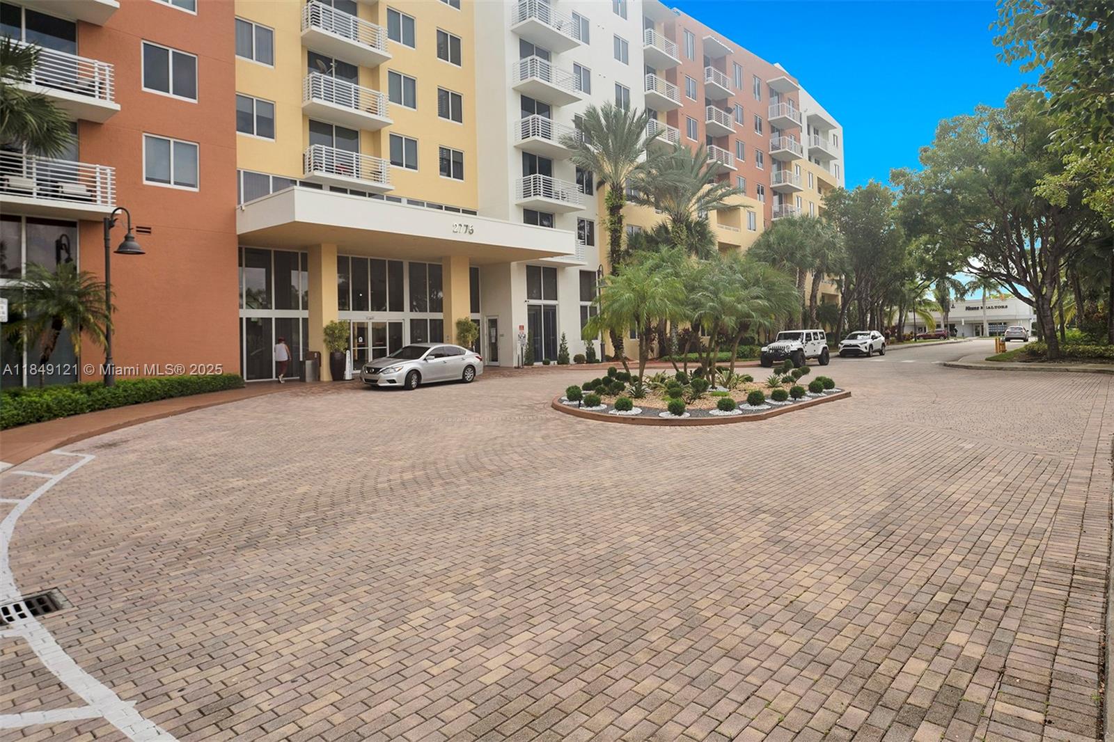 image West Condo36
