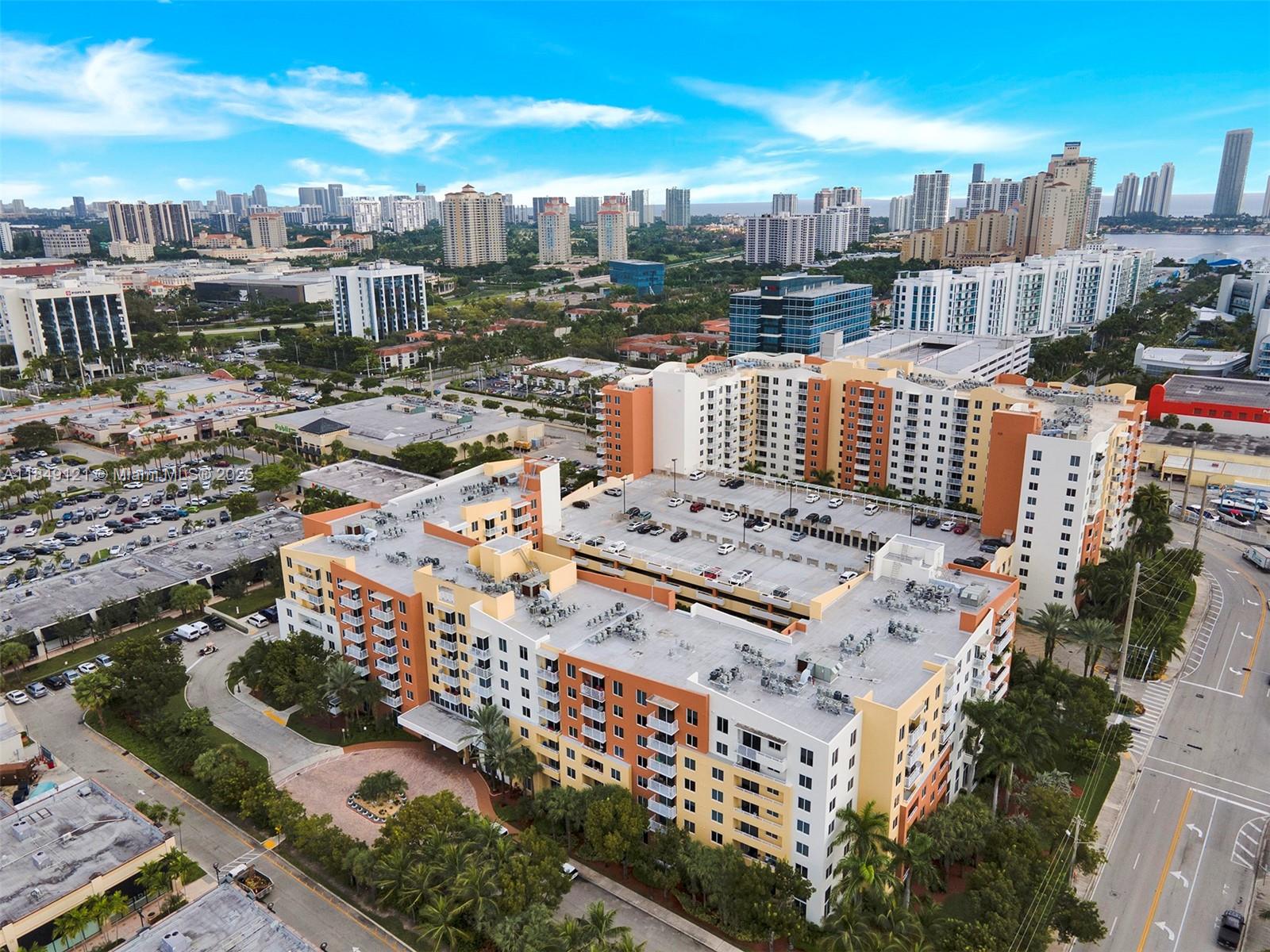 image West Condo50