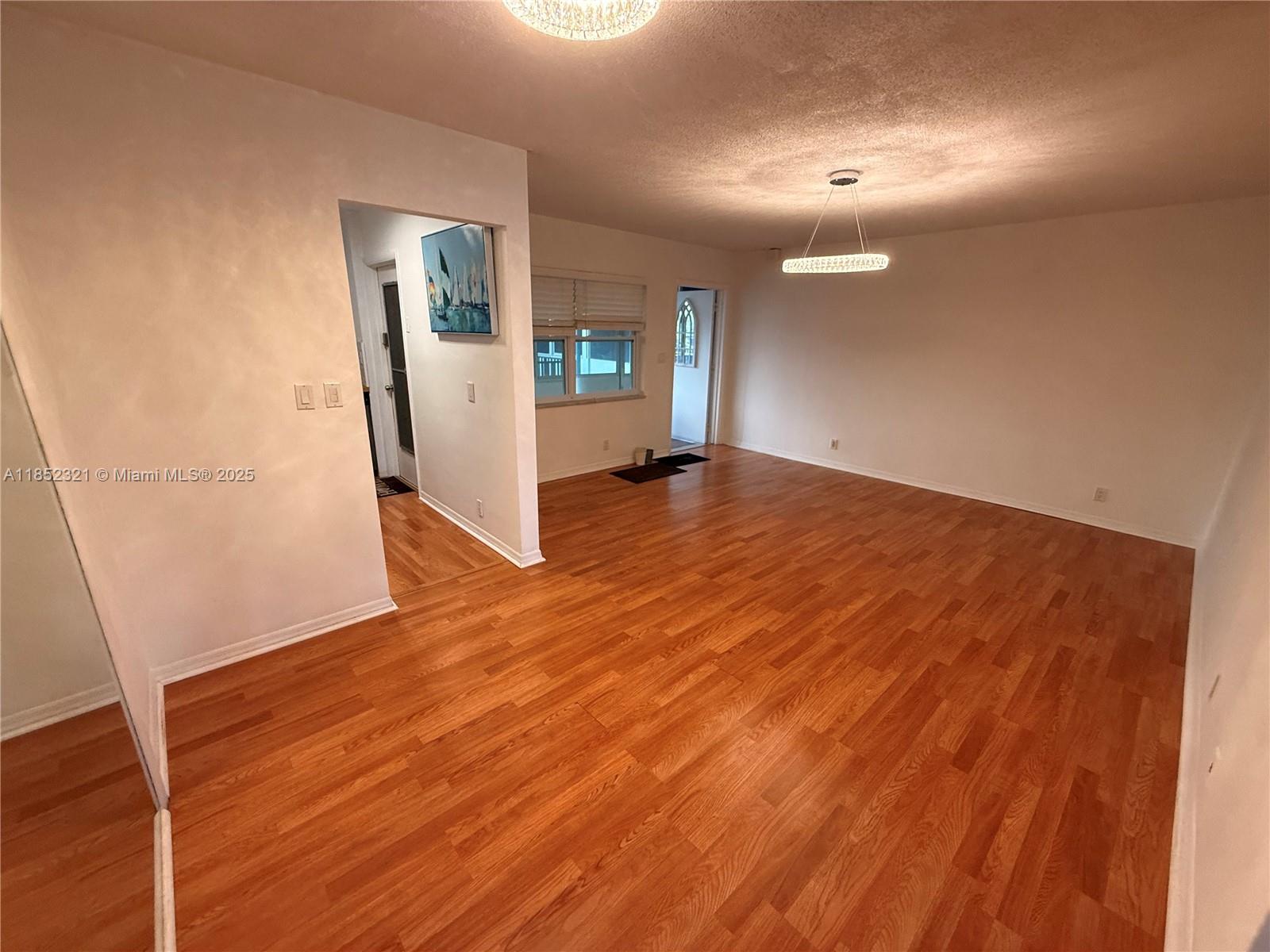 1943 Monroe St #309A