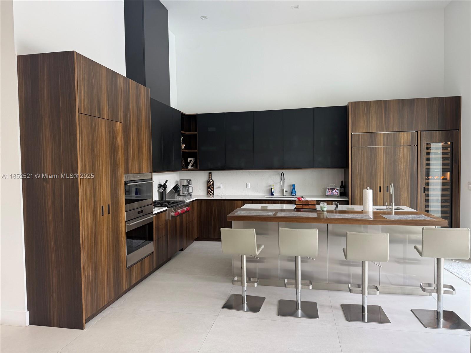 9600 SW 66th St Miami, FL 33173