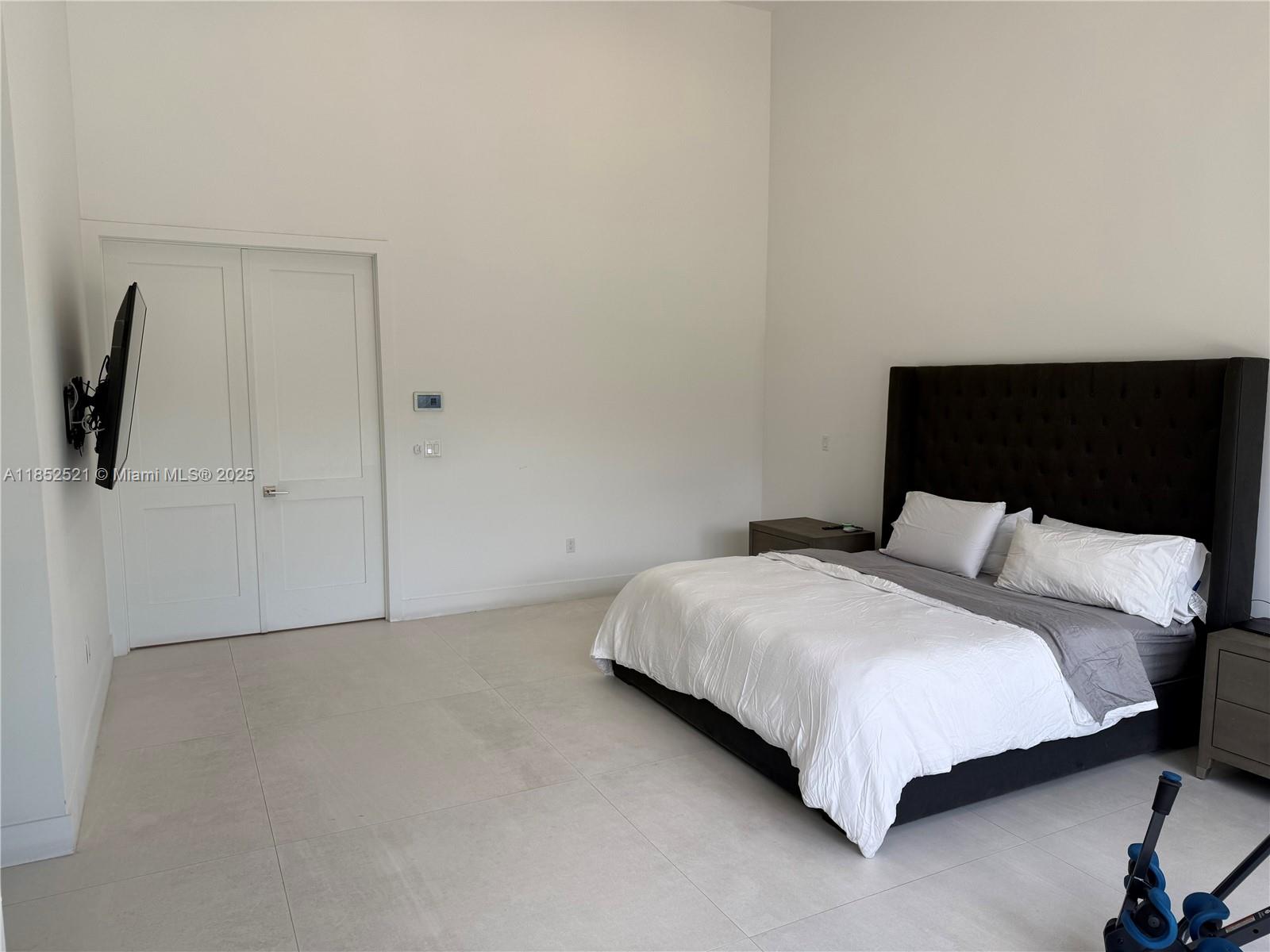 9600 SW 66th St Miami, FL 33173