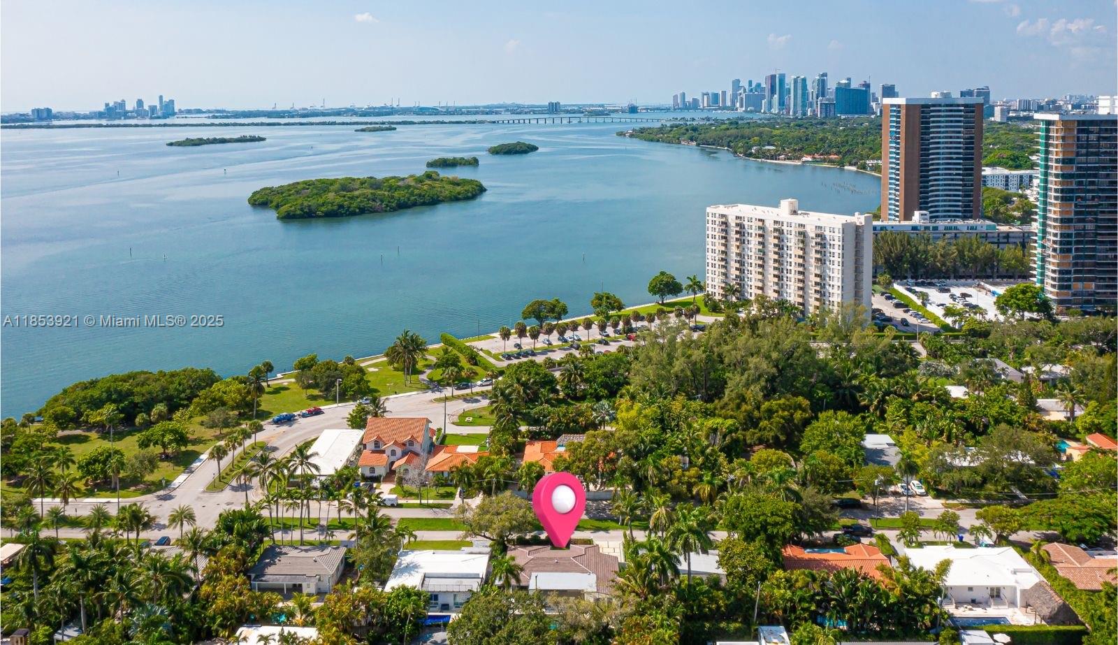 899 NE 71st St Miami, FL 33138