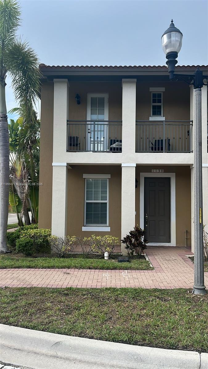 1130 SW 147th Ave