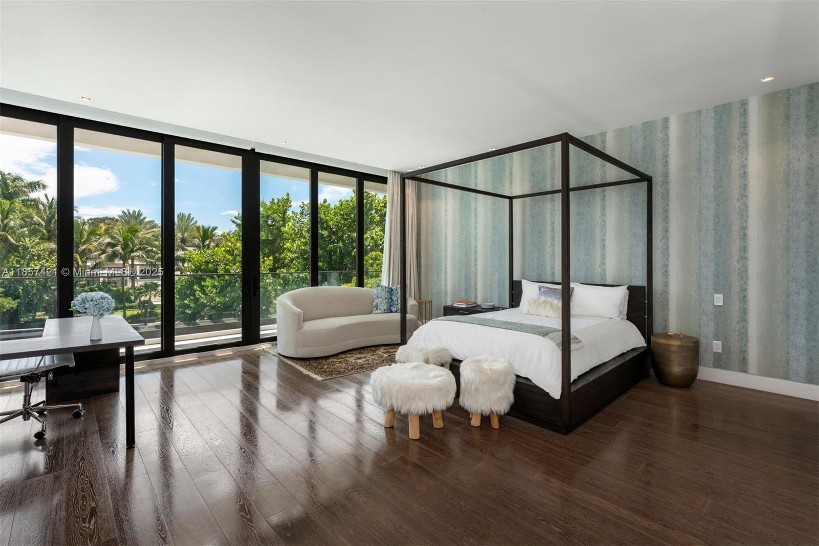 540 Leucadendra Dr Coral Gables, FL 33156 540 Leucadendra Dr Coral Gables, FL 33156
