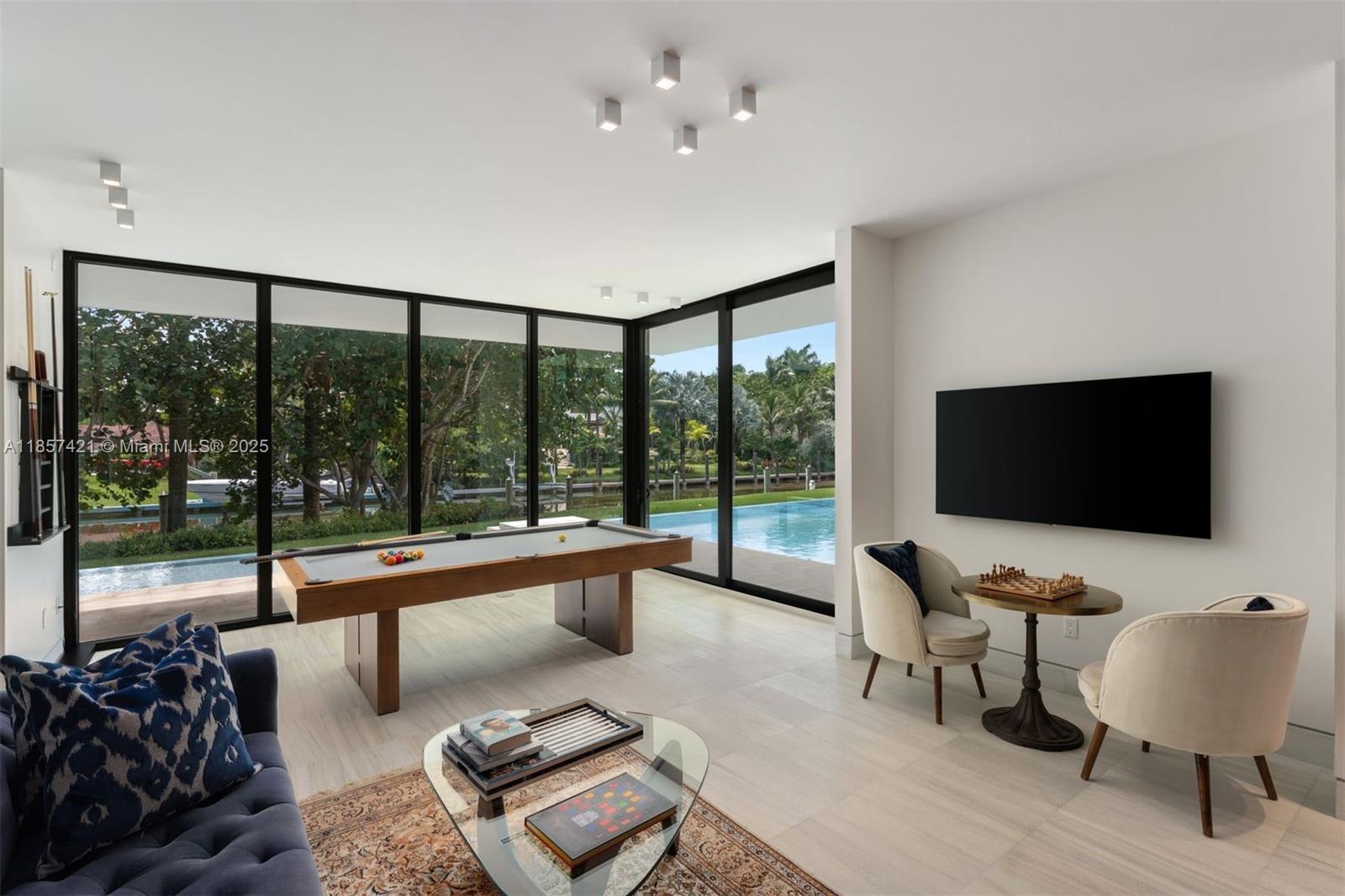 540 Leucadendra Dr Coral Gables, FL 33156 540 Leucadendra Dr Coral Gables, FL 33156