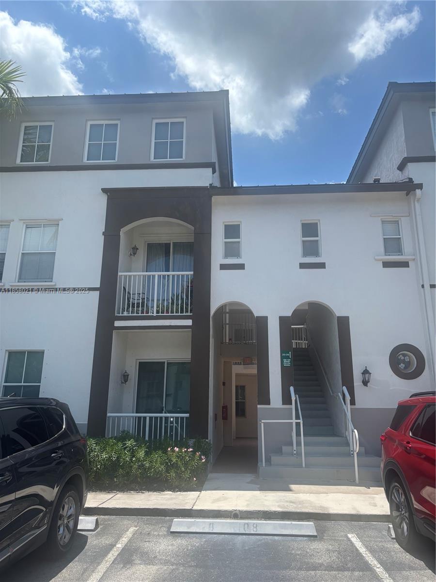 4405 SW 160th Ave #214
