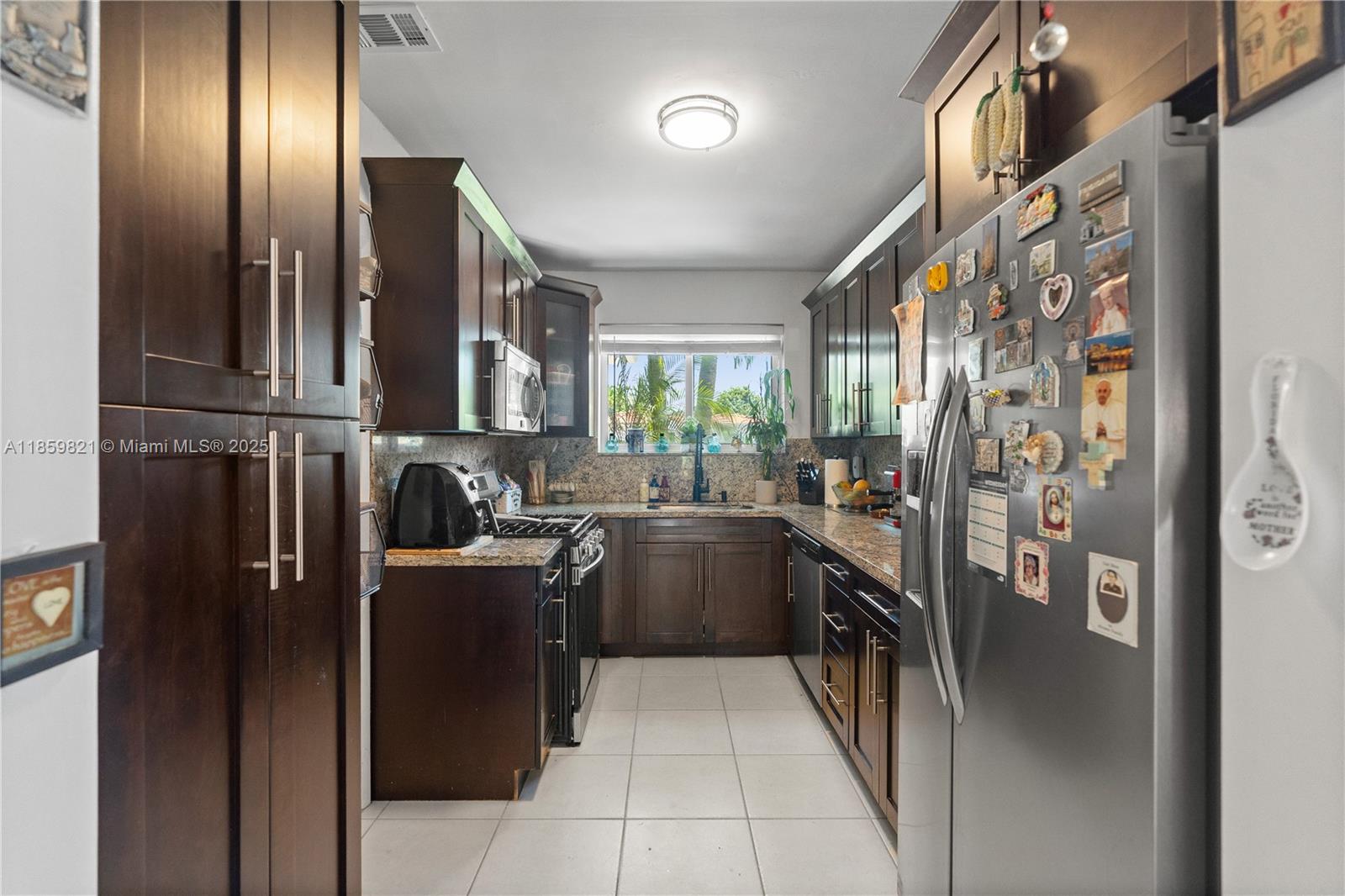 7528 Hispanola Ave North Bay Village, FL 33141