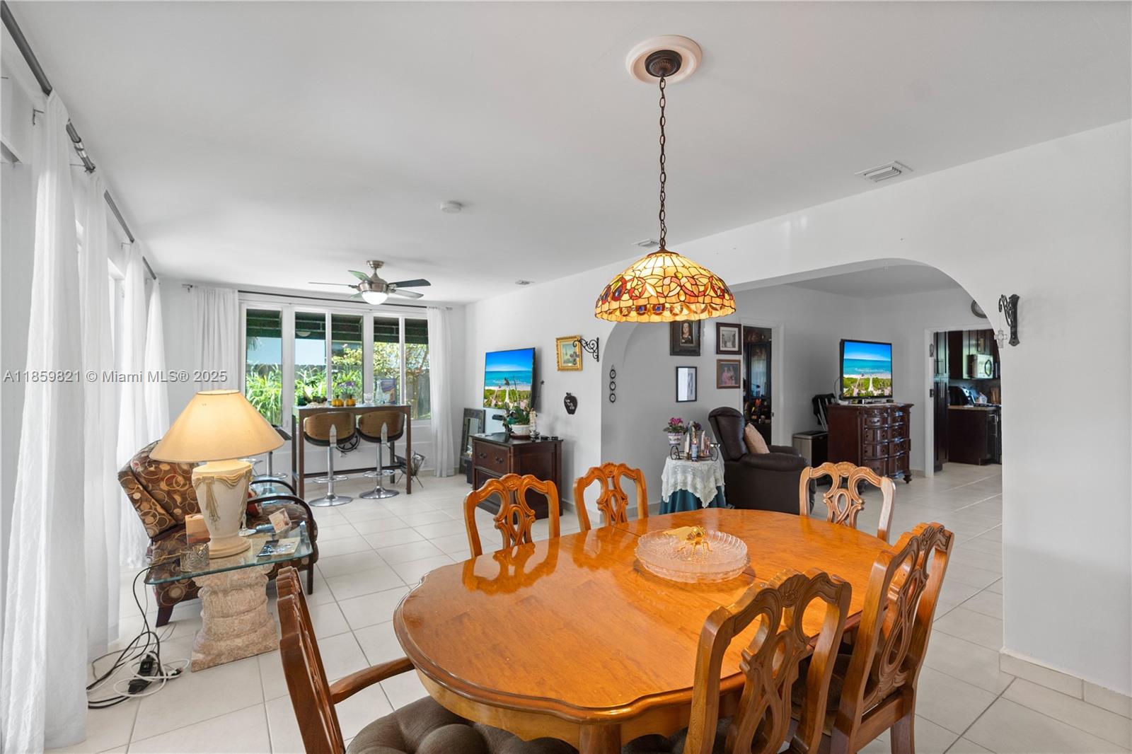 7528 Hispanola Ave North Bay Village, FL 33141