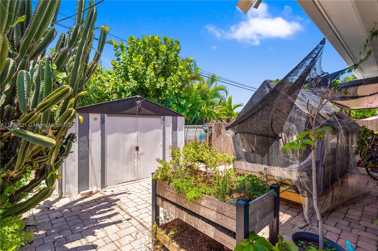 7528 Hispanola Ave North Bay Village, FL 33141