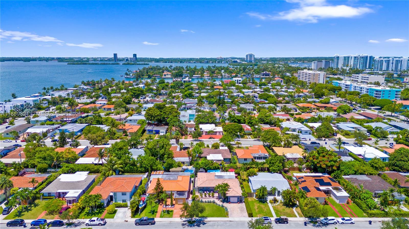 7528 Hispanola Ave North Bay Village, FL 33141