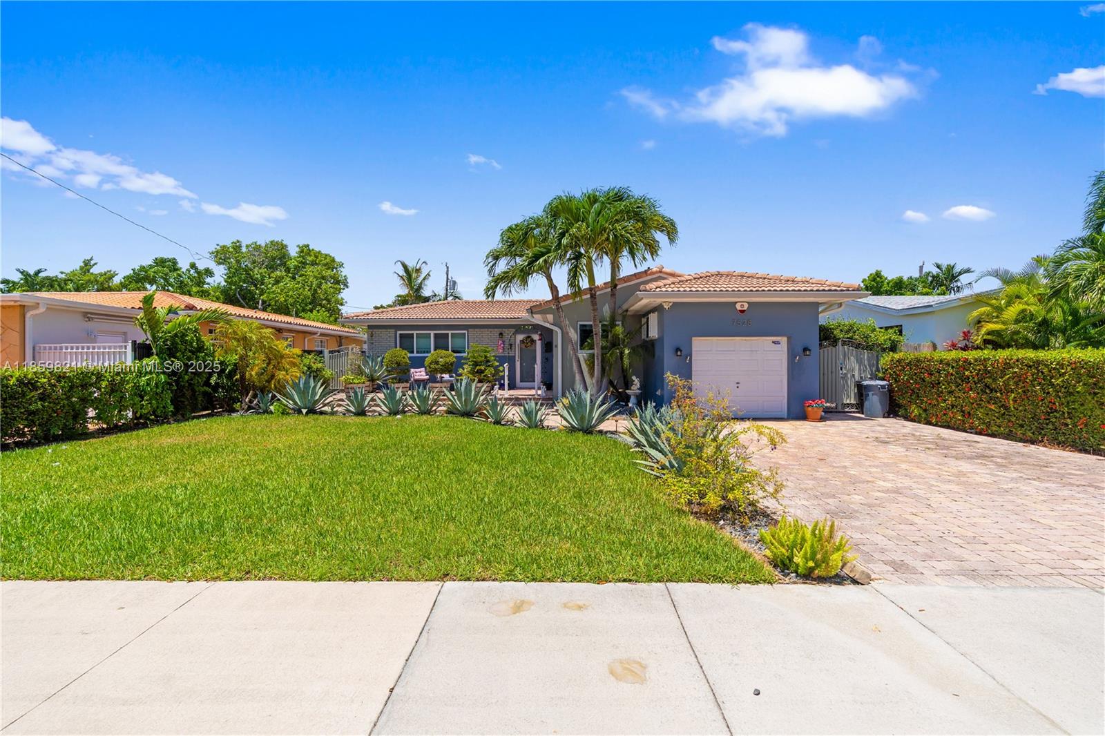 7528 Hispanola Ave North Bay Village, FL 33141