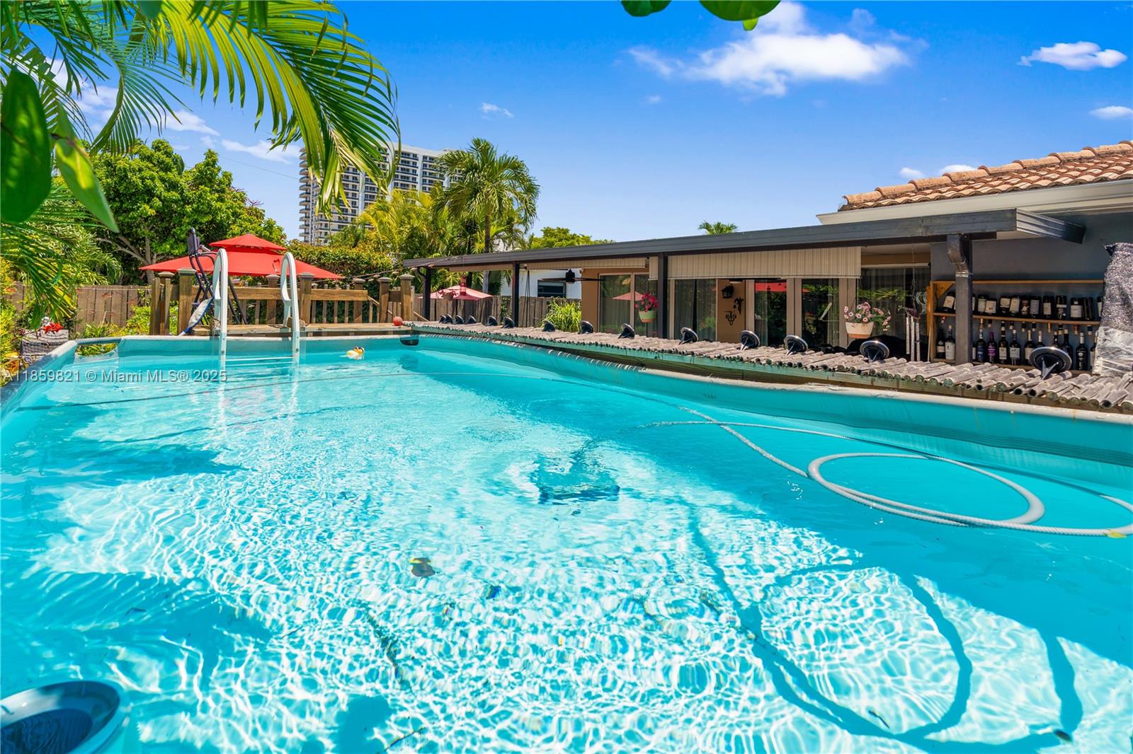 7528 Hispanola Ave North Bay Village, FL 33141