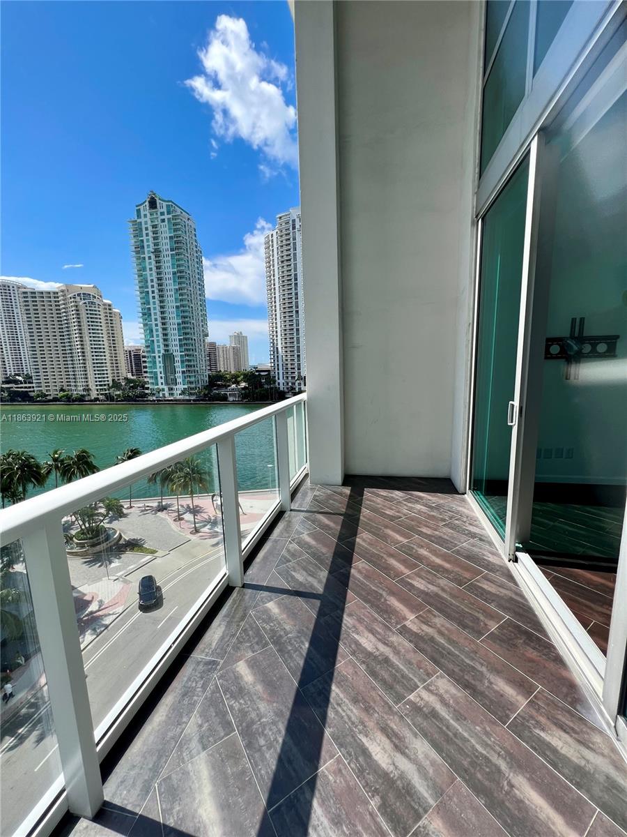 image @ Metropolitan Miami12