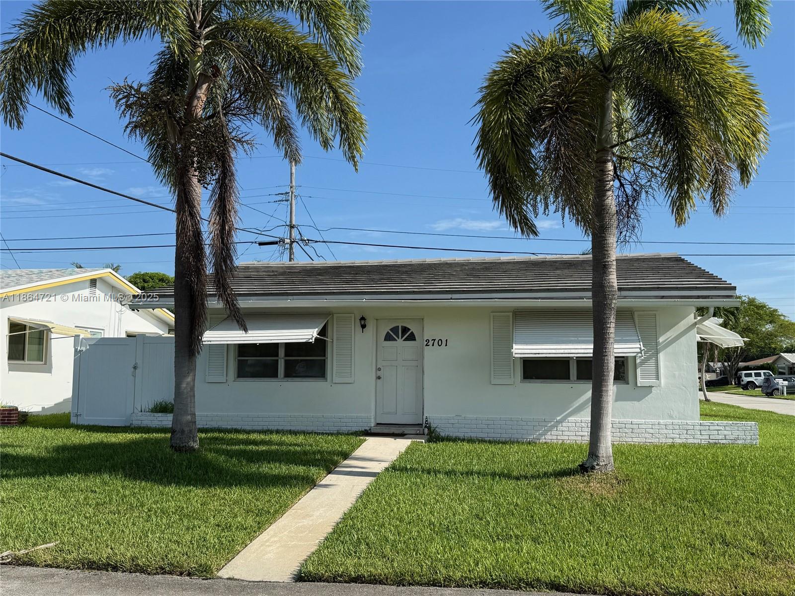 2701 NW 52nd Ct