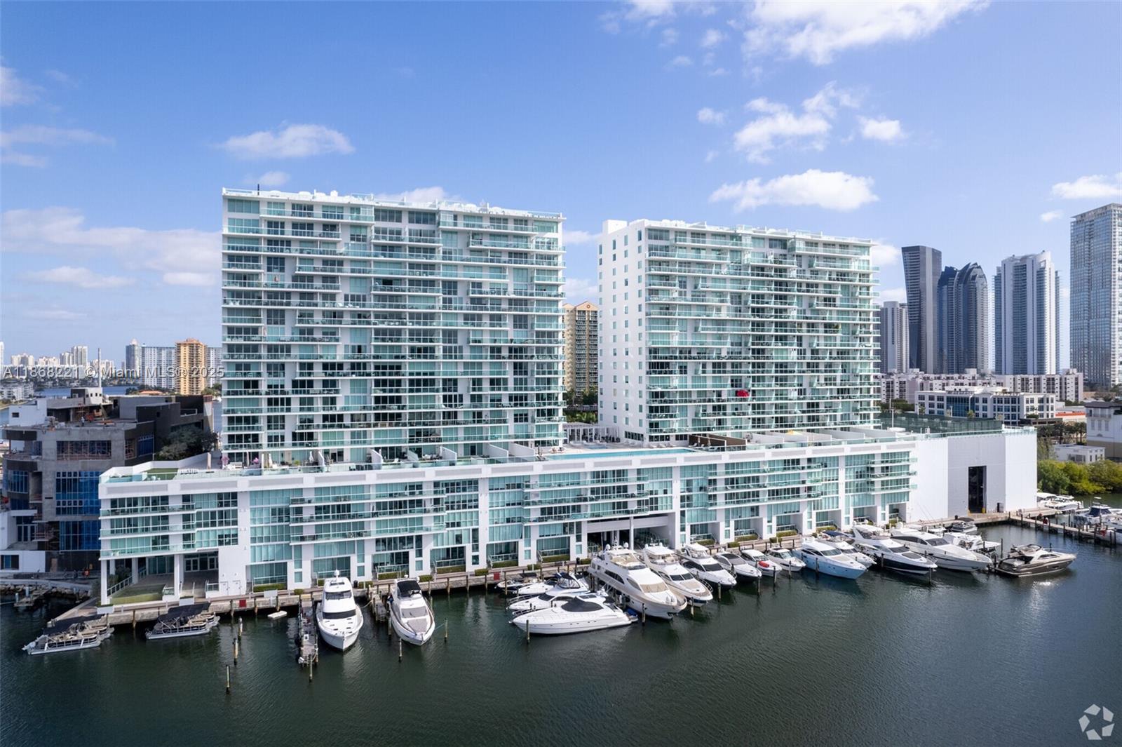 400 Sunny Isles Blvd #419
