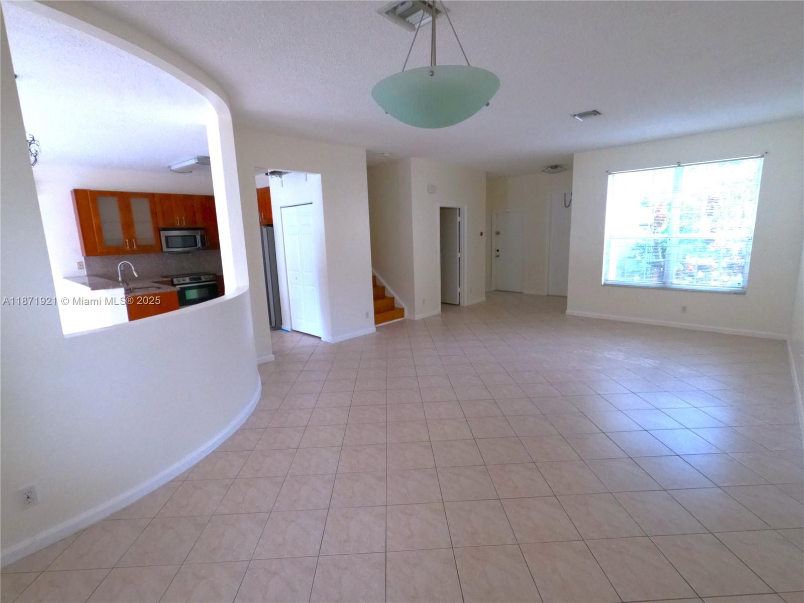 1943 SW 149th Ave