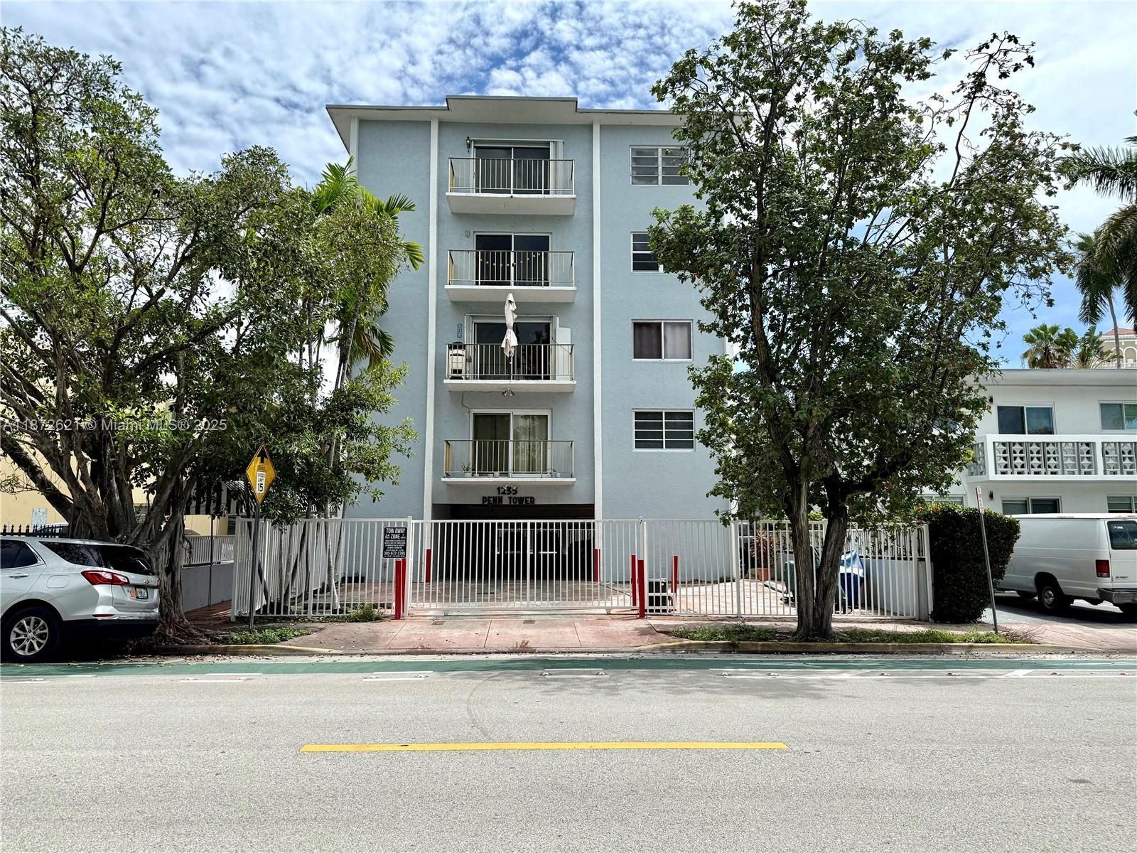 1235 Pennsylvania Ave #5A