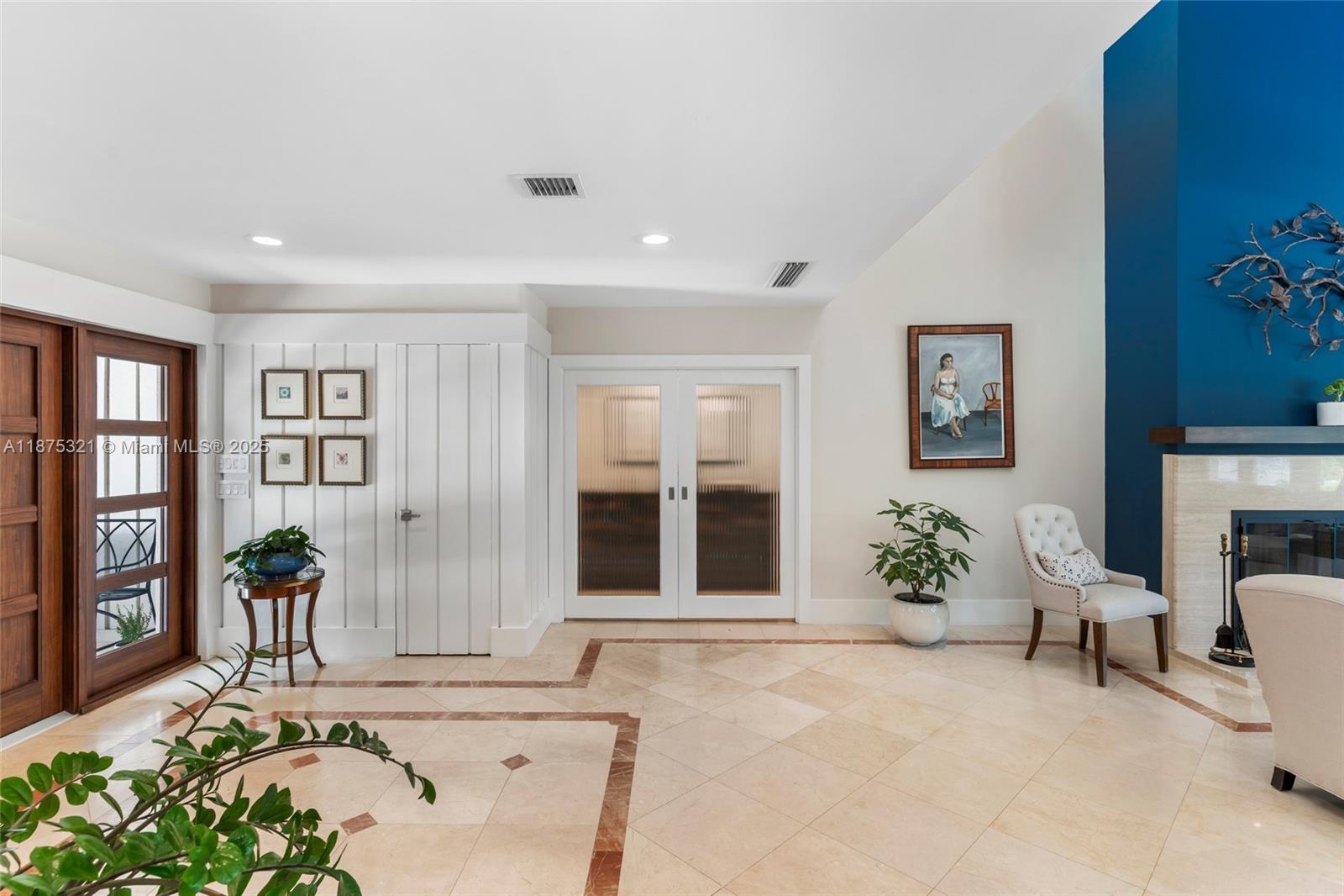 451 Ridge Rd Coral Gables, FL 33143 451 Ridge Rd Coral Gables, FL 33143