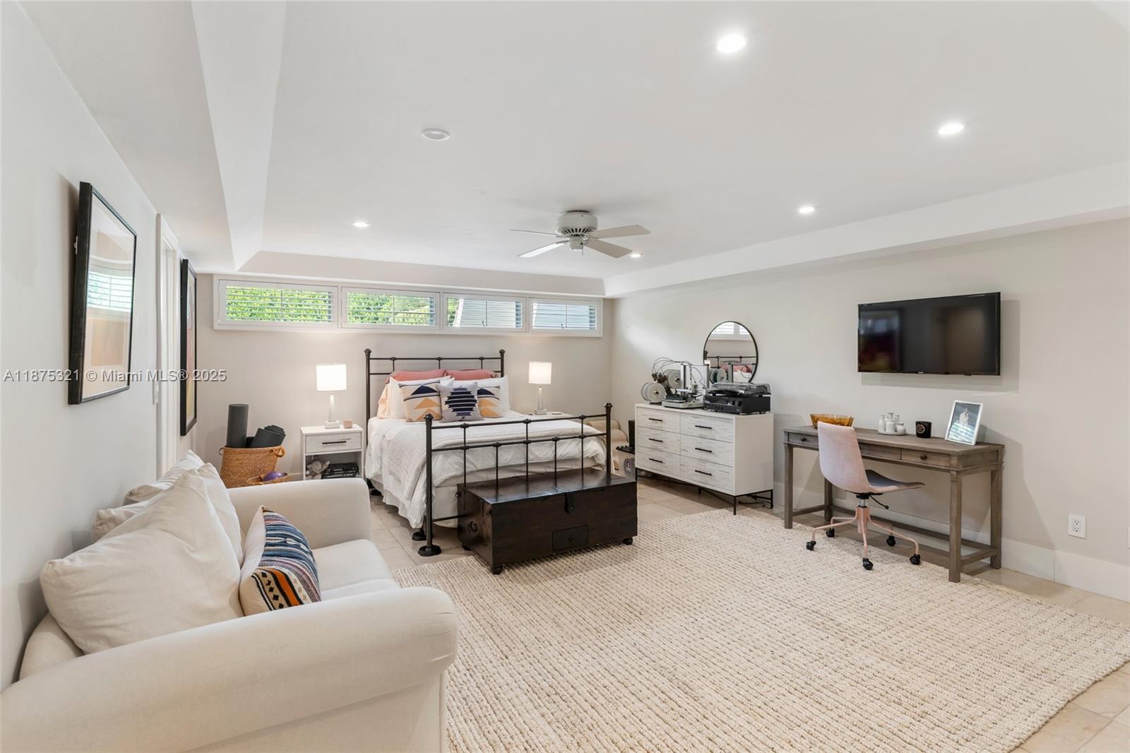 451 Ridge Rd Coral Gables, FL 33143 451 Ridge Rd Coral Gables, FL 33143