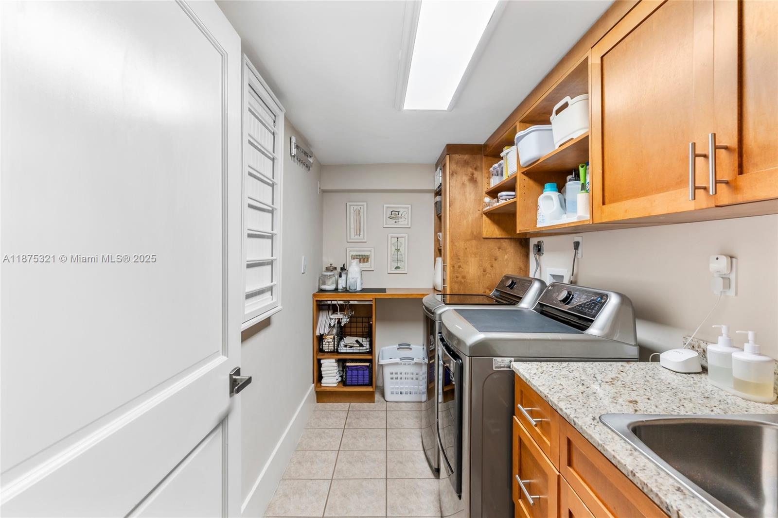 451 Ridge Rd Coral Gables, FL 33143 451 Ridge Rd Coral Gables, FL 33143