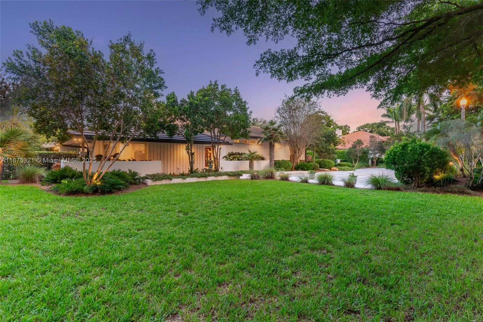 451 Ridge Rd Coral Gables, FL 33143 451 Ridge Rd Coral Gables, FL 33143