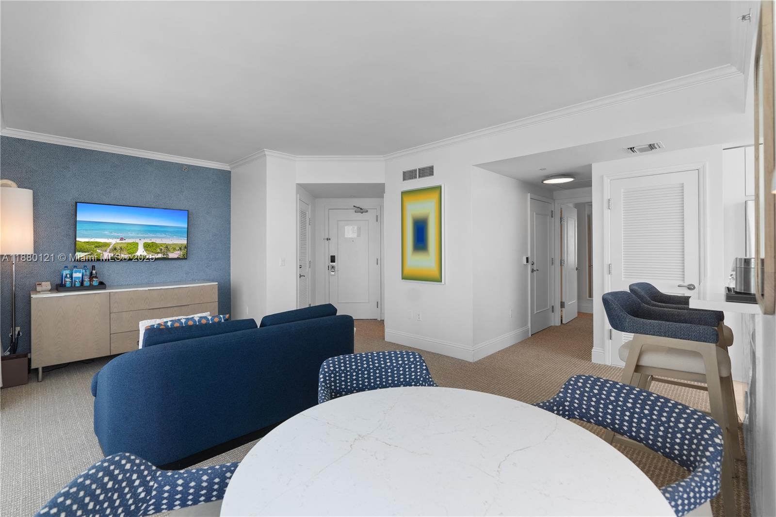 image Fontainebleau Ii Condo12