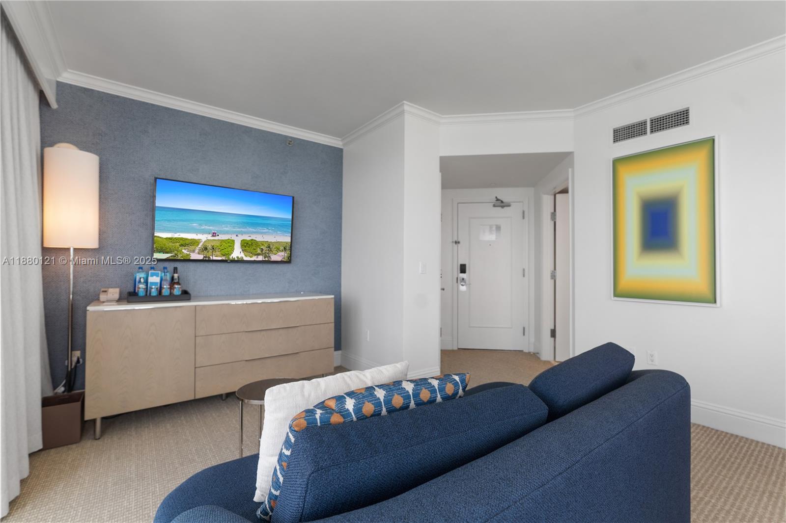 image Fontainebleau Ii Condo13