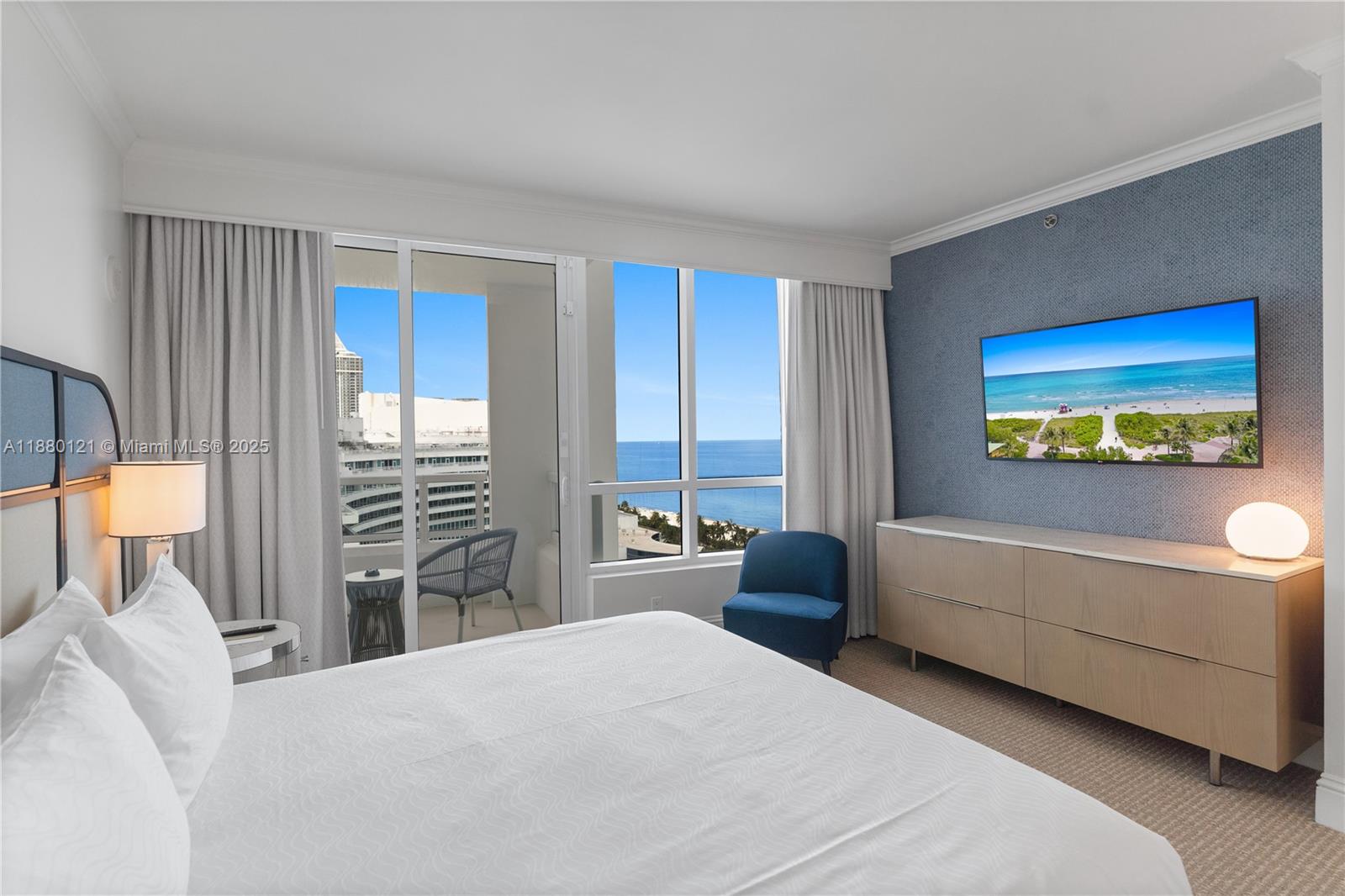 image Fontainebleau Ii Condo23