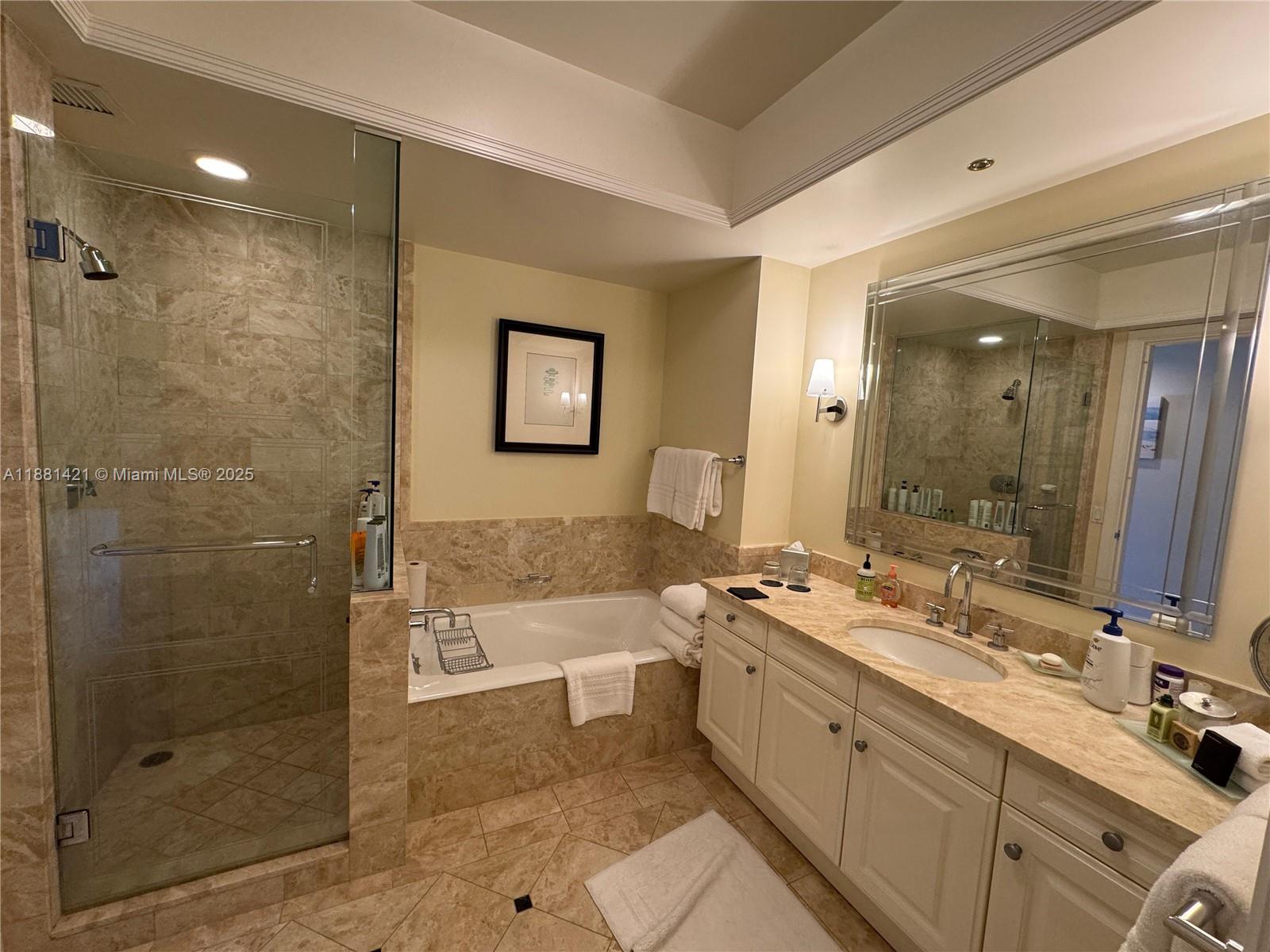 1435 Brickell Ave #3309 Miami, FL 33130