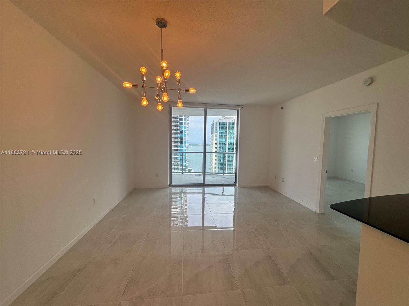 1060 Brickell Ave #3005