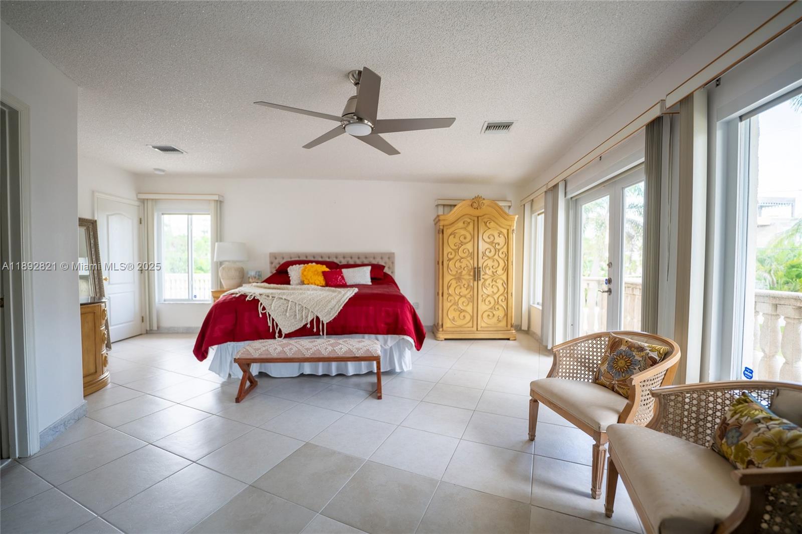 2701 N Atlantic Blvd Fort Lauderdale, FL 33308