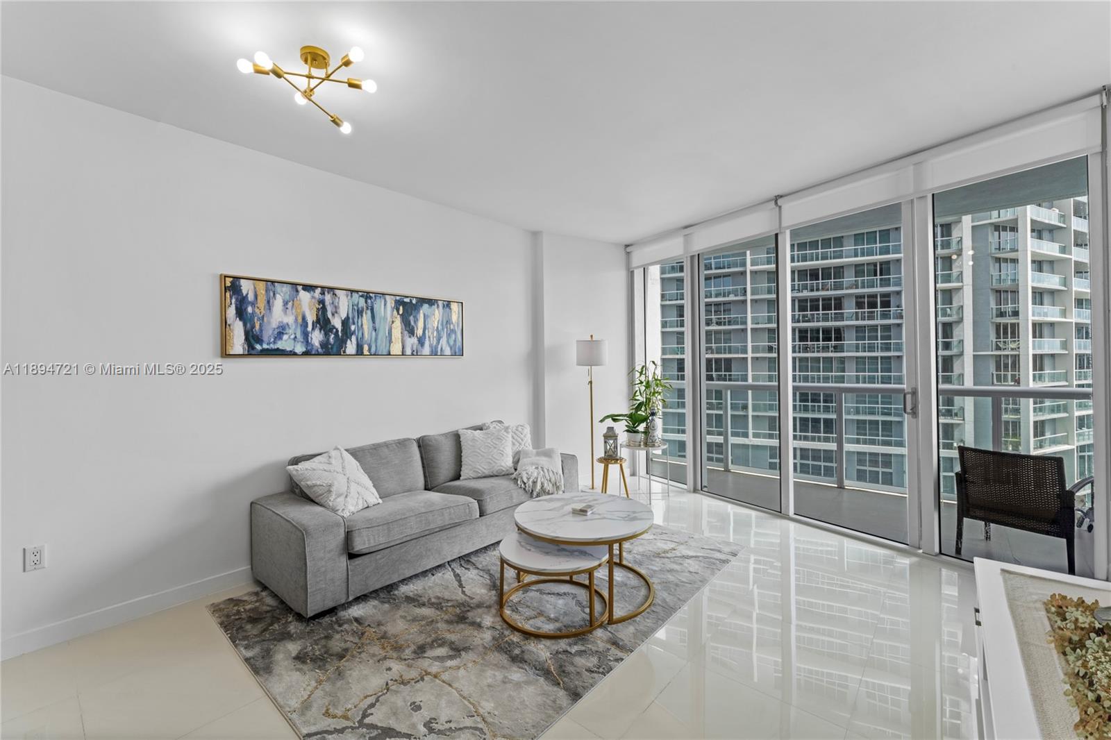 image Icon Brickell Ii3