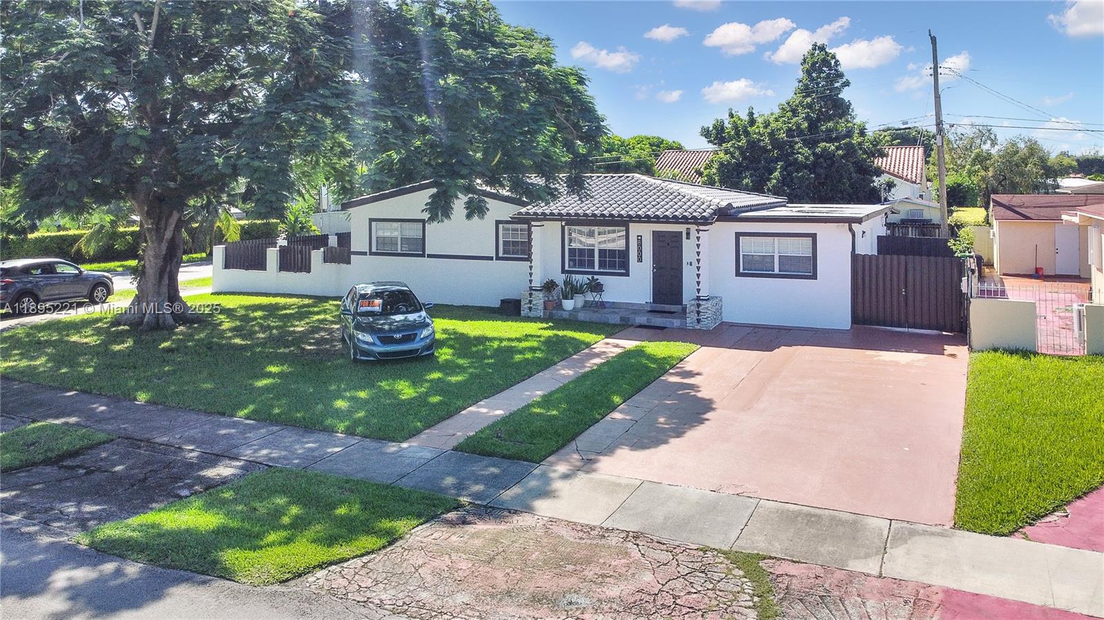8000 SW 36th St