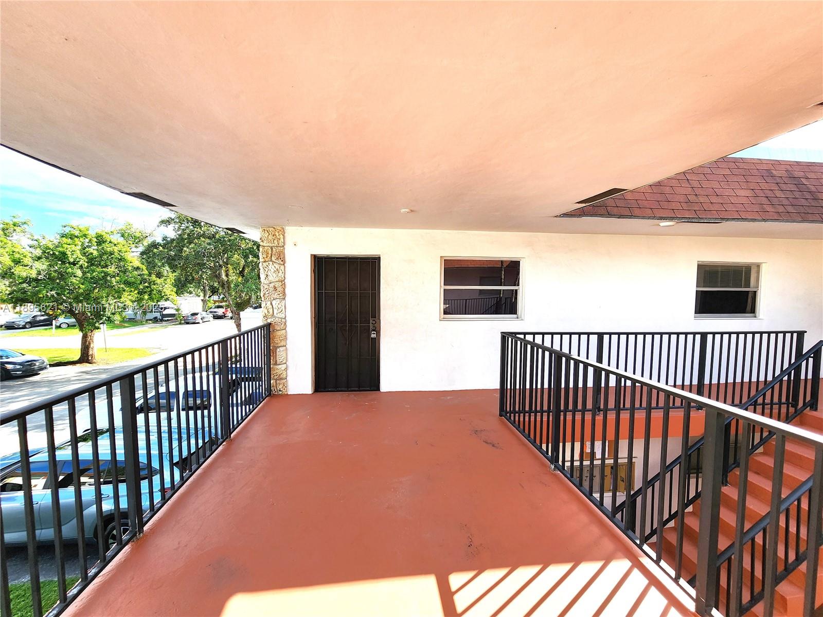 321 SW 1st Ct #K-5
