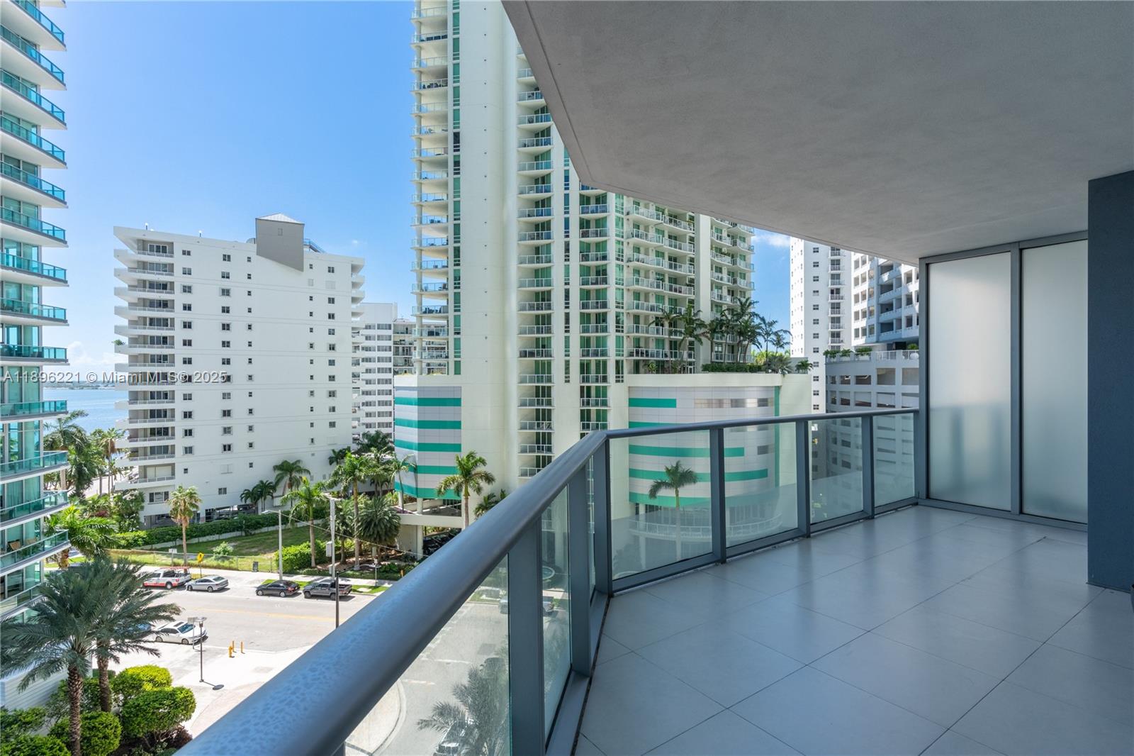image Brickellhouse Condo10